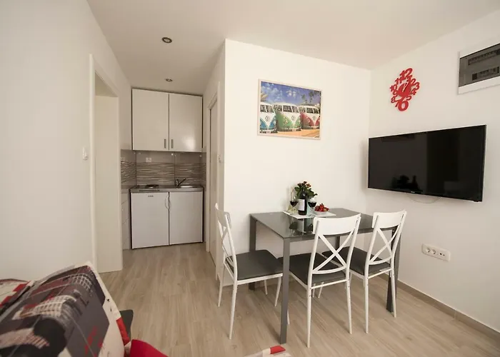 Bonus And Private Parking 斯普利特