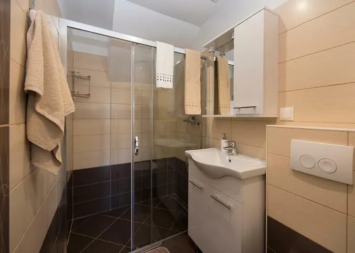 Bonus And Private Parking 斯普利特